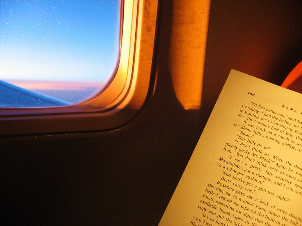 reading while traveling in a plane