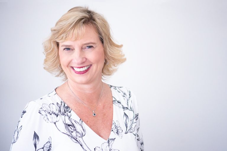 Portrait of Lisa Woodruff