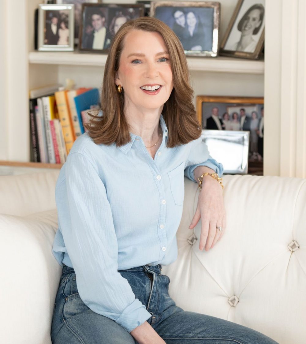 Gretchen Rubin portrait by Allie Coyle